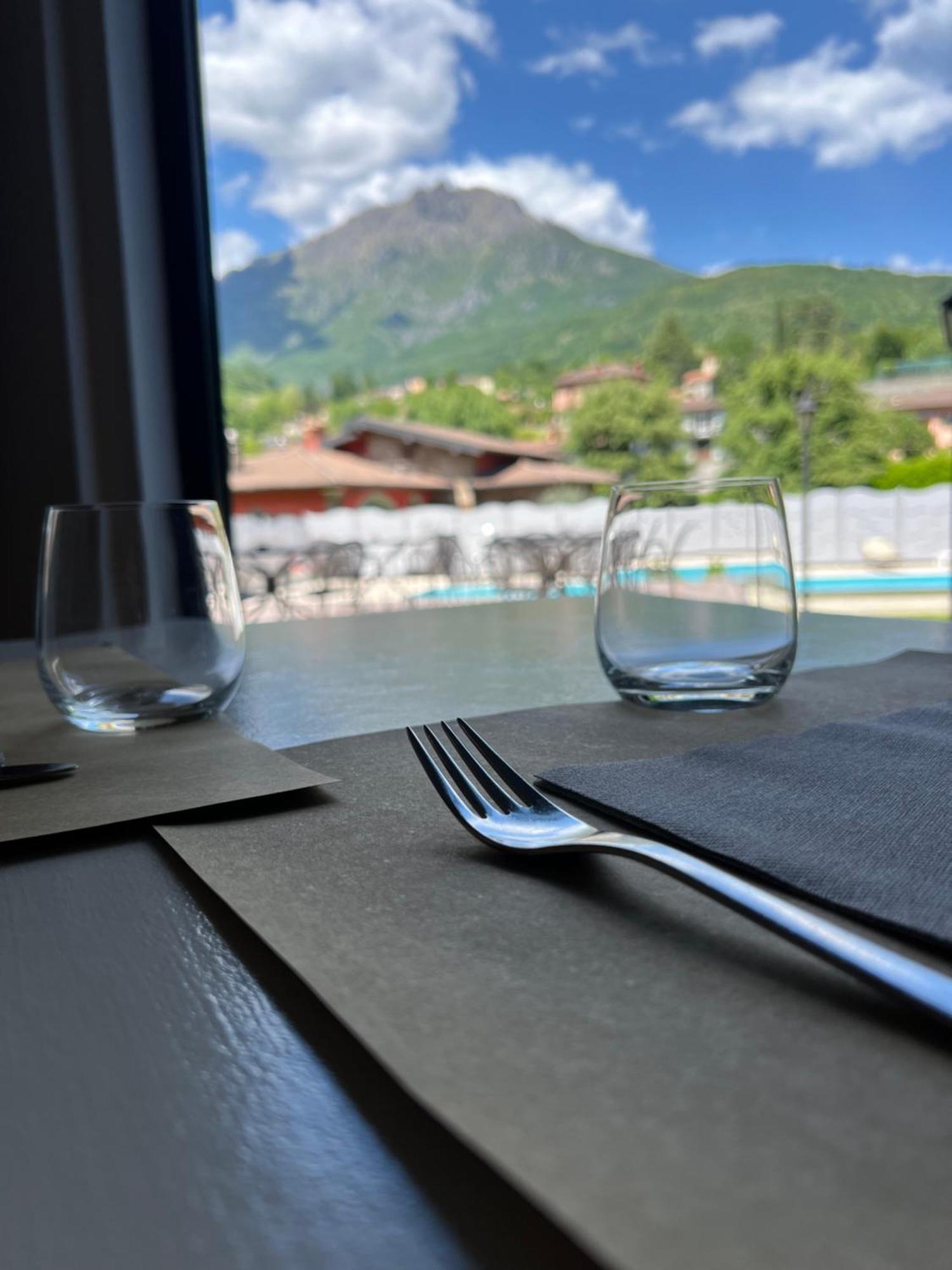 Hotel Merloni Grandola ed Uniti Ngoại thất bức ảnh